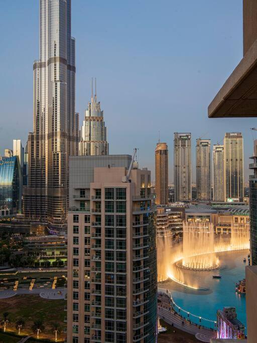 First Class 2Br With Full Burj Khalifa And Fountain View Dubai Buitenkant foto