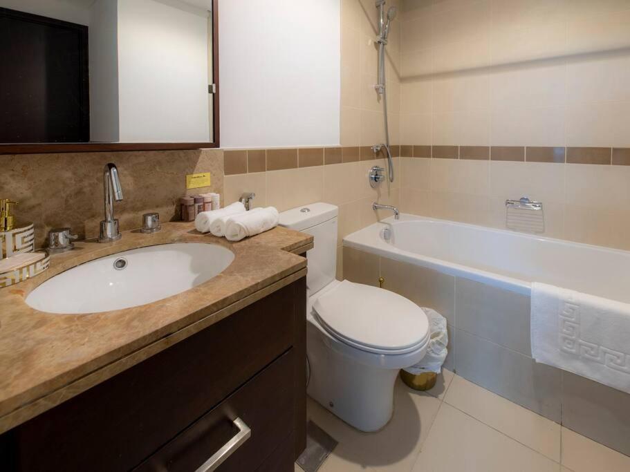 First Class 2Br With Full Burj Khalifa And Fountain View Dubai Buitenkant foto